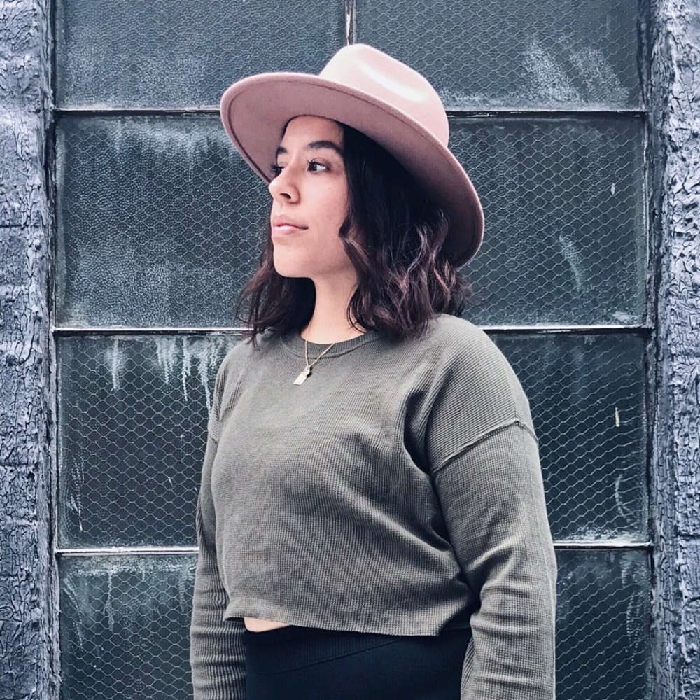 Meet your Posher, Gina